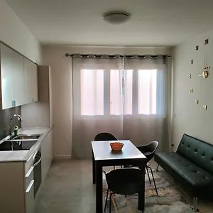 https://apt-casa-miriam.it-lombardy.com